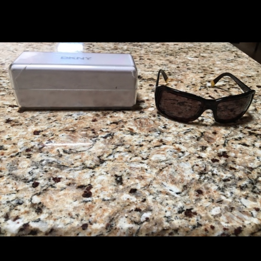 Women’s DKNY Donna Karan New York Sunglasses